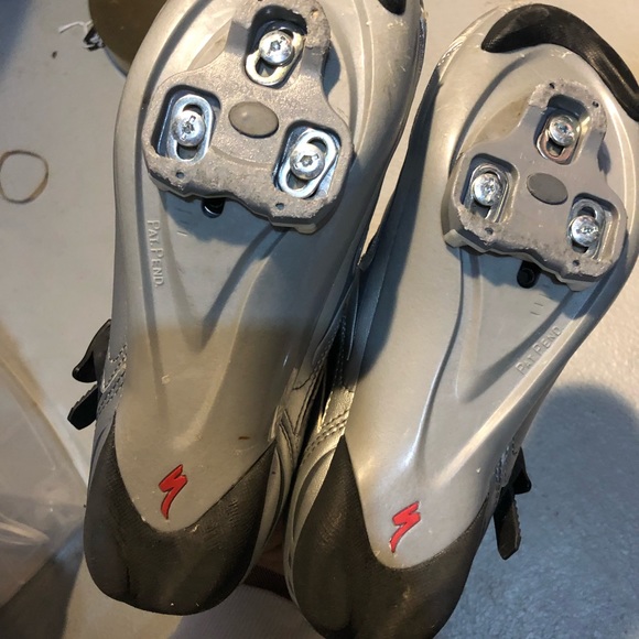 Spin shoes, in new condition - Picture 4 of 4